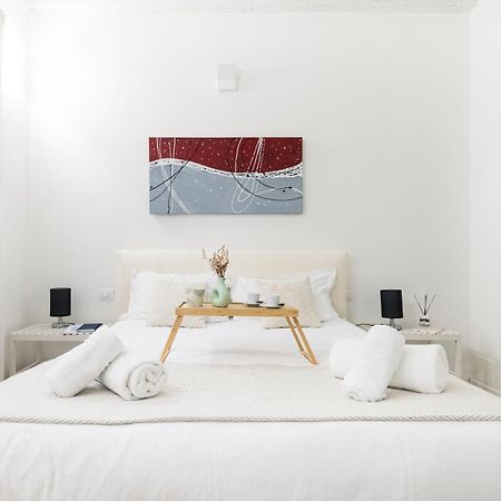 Amazing, New & Fully Furnished Studio In Duomo Milano Dış mekan fotoğraf