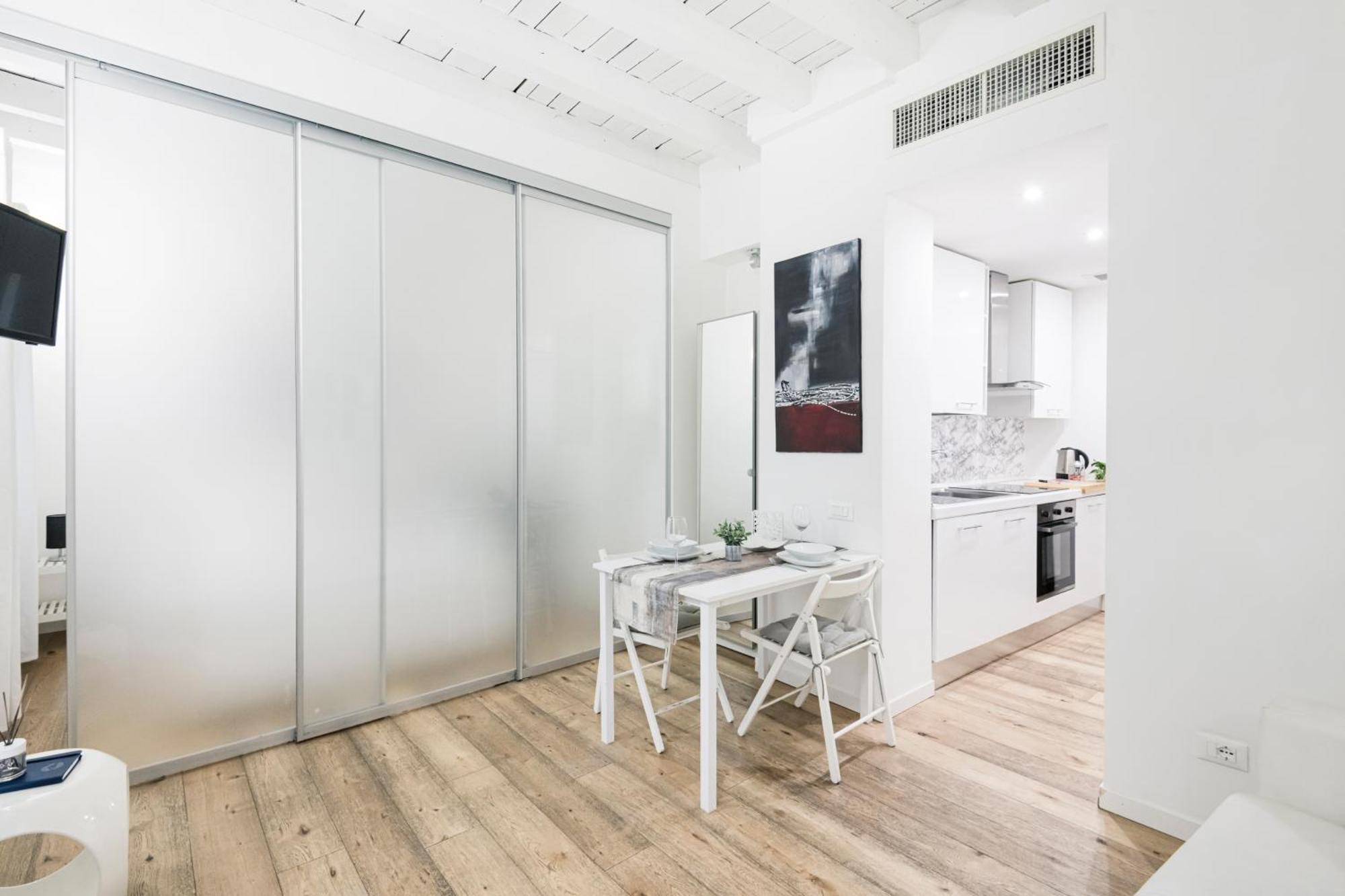 Amazing, New & Fully Furnished Studio In Duomo Milano Dış mekan fotoğraf