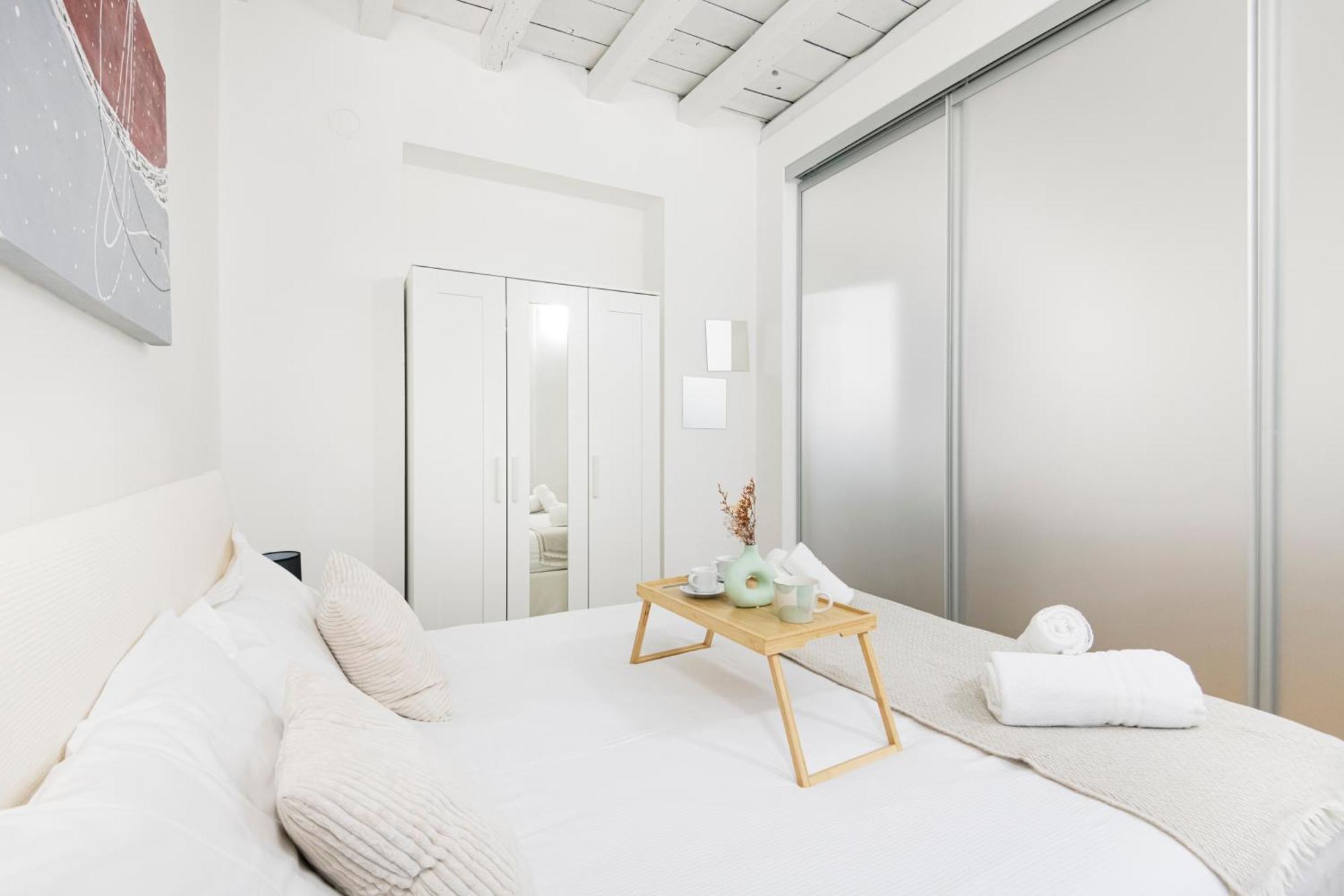 Amazing, New & Fully Furnished Studio In Duomo Milano Dış mekan fotoğraf